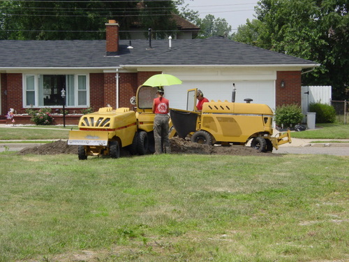 ./Gallery/2011 Bennet Lot Tree Removal/DSC06476.JPG